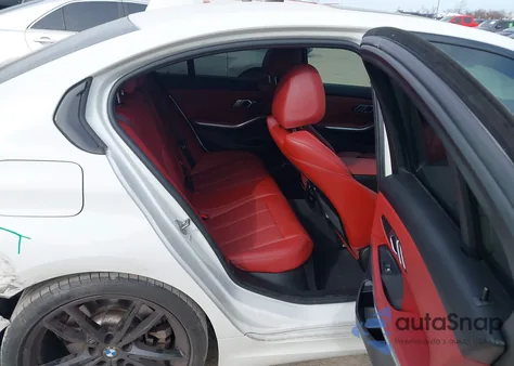 2022 BMW 330I z USA, uszkodzony, nr VIN 3MW5R1J07N8C46571